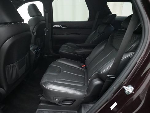Used 2024 Hyundai Palisade Calligraphy AWD/4WD image 16