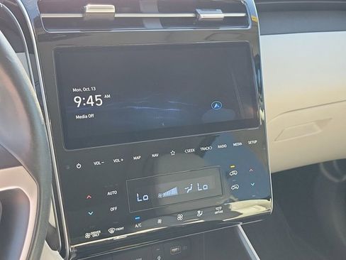 Used 2022 Hyundai Tucson Limited image 18