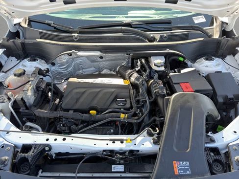 Certified 2024 Chevrolet Trax LS w/ LS Convenience Package image 21