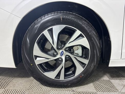 Used 2025 Subaru Legacy Premium image 6