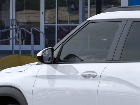 New 2026 Chevrolet TrailBlazer ACTIV w/ Convenience Package FWD image 12