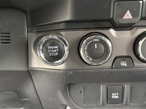 Certified 2023 Toyota Tacoma TRD Sport image 26