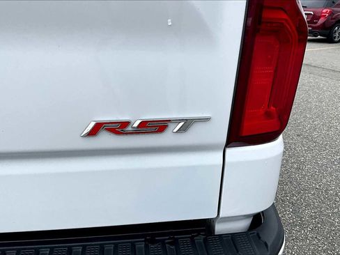 Used 2021 Chevrolet Silverado 1500 RST image 27