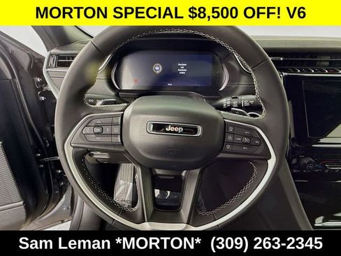 New 2025 Jeep Grand Cherokee L Laredo AWD/4WD image 11