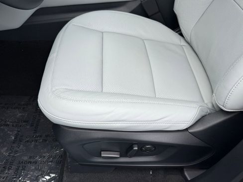 New 2026 Ford Explorer Platinum w/ LUX Leather Package image 41