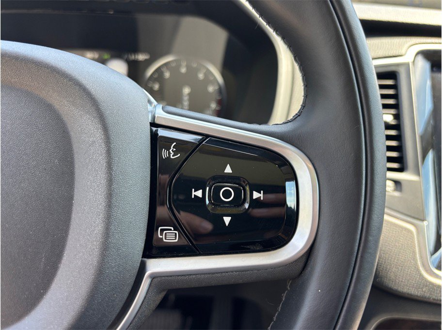 Used 2019 Volvo XC90 T6 Momentum w/ Advanced Package AWD/4WD image 28