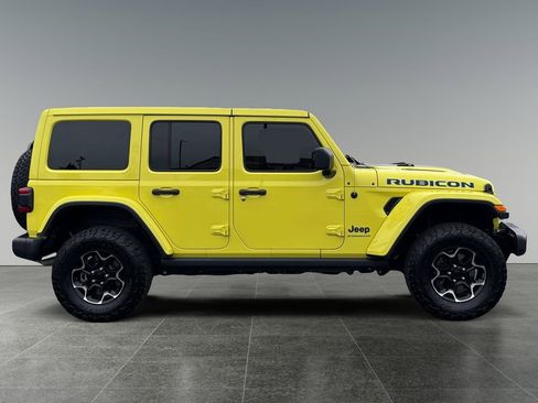 Used 2023 Jeep Wrangler Unlimited Rubicon 4xe w/ Cold Weather Group AWD/4WD image 9