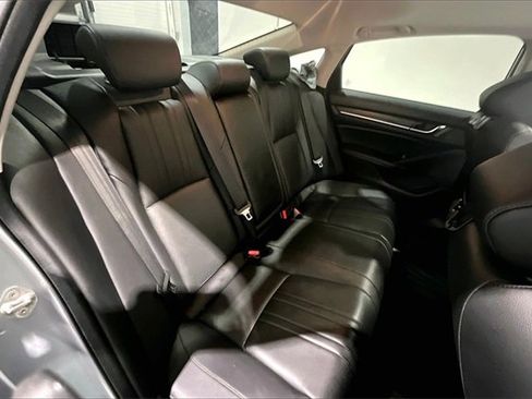 Used 2019 Honda Accord Touring image 26