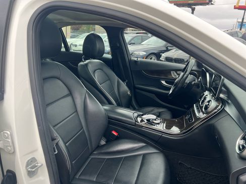 Used 2016 Mercedes-Benz C 300 4MATIC Sedan image 35