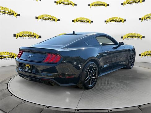 Used 2023 Ford Mustang Premium image 5