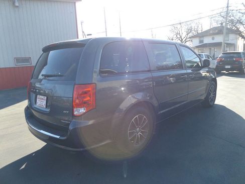 Used 2017 Dodge Grand Caravan GT image 7