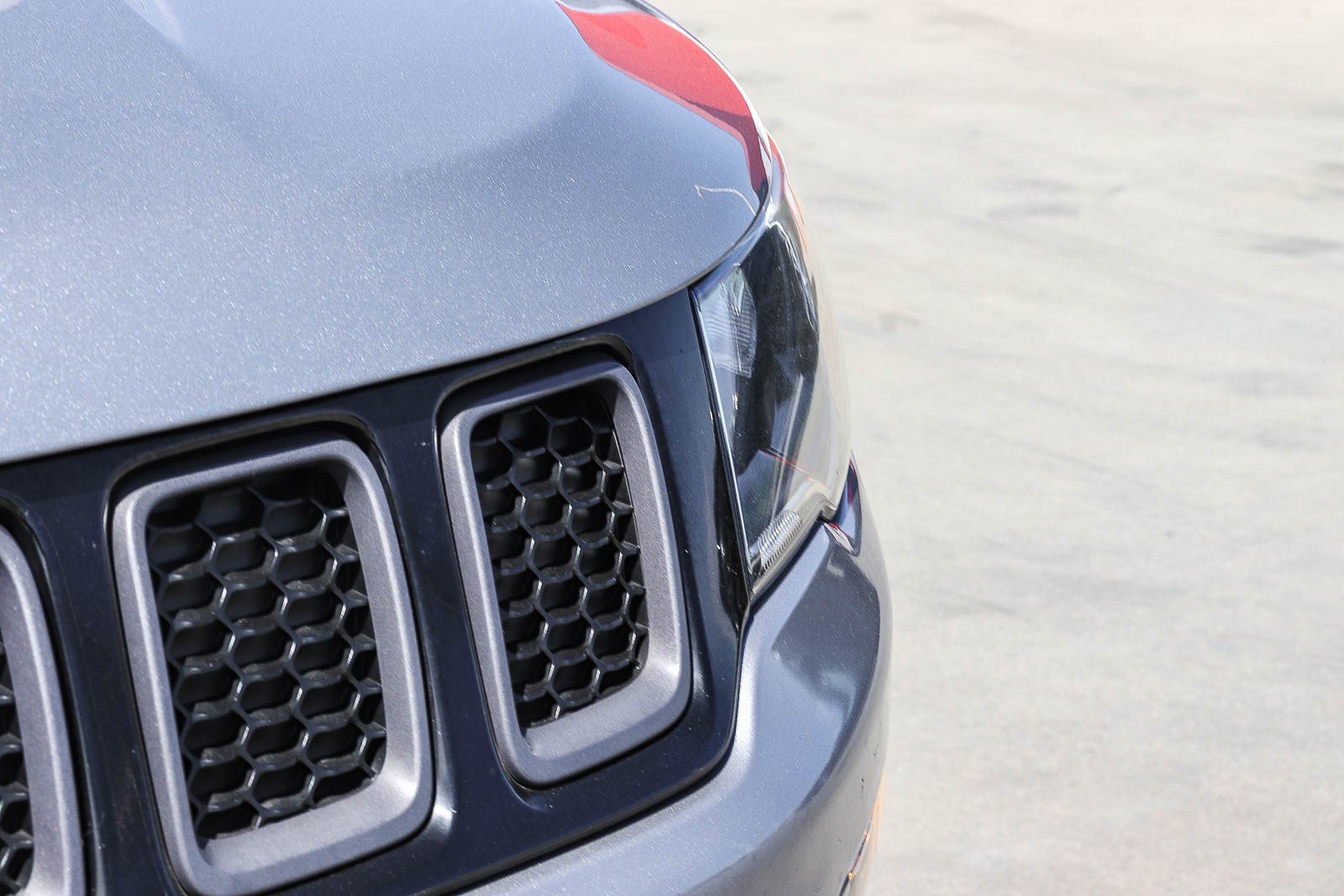 Used 2019 Jeep Compass Trailhawk AWD/4WD image 8