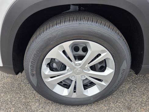 New 2026 Chevrolet Trax LS FWD image 4