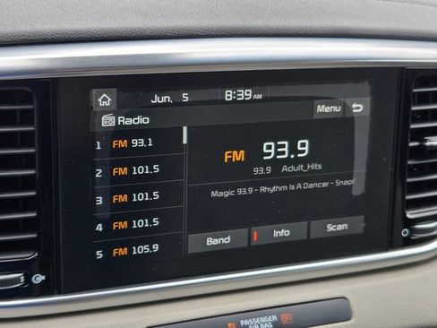 Used 2022 Kia Sportage EX FWD image 26