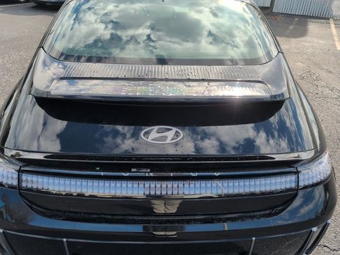 New 2025 Hyundai Ioniq 6 SE image 14