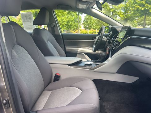 Used 2023 Toyota Camry LE FWD image 28