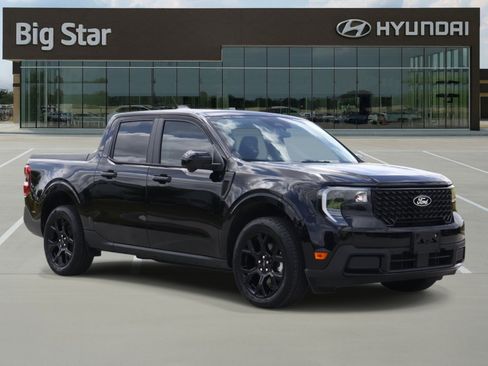 Used 2025 Ford Maverick Lariat w/ Black Appearance Package AWD/4WD image 6