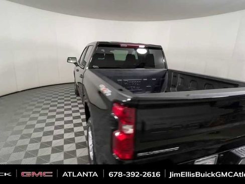 Used 2025 Chevrolet Silverado 1500 LT image 8