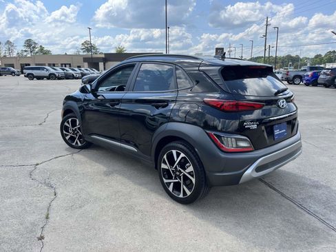 Certified 2023 Hyundai Kona Limited w/ Cargo Package FWD image 5