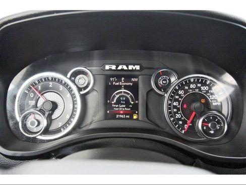 Used 2024 RAM 1500 Lone Star image 20