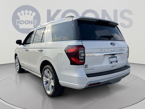 Used 2024 Ford Expedition Platinum AWD/4WD image 14