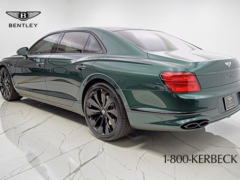 Certified 2022 Bentley Flying Spur V8 AWD/4WD image 8