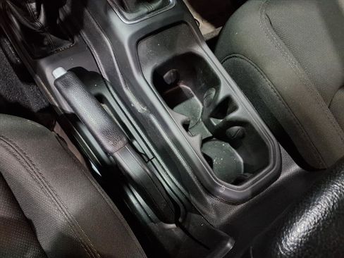 Certified 2021 Jeep Wrangler Willys image 10