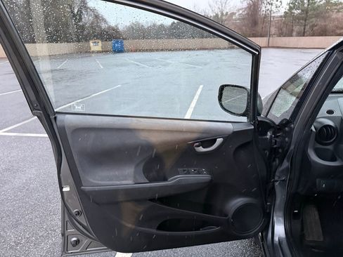 Used 2013 Honda Fit image 13