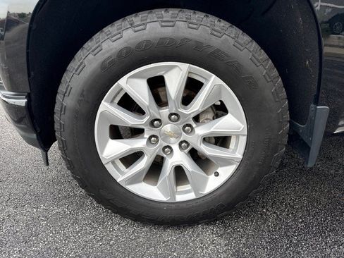 Used 2021 Chevrolet Silverado 1500 Custom RWD image 13