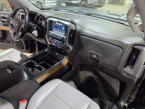 Used 2016 Chevrolet Silverado 1500 LTZ w/ Sport Package AWD/4WD image 37