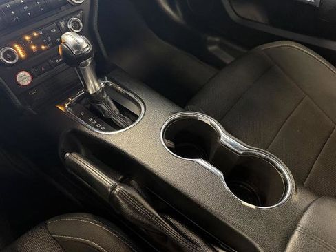 Certified 2017 Ford Mustang Coupe image 21