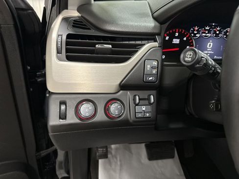 Used 2015 GMC Yukon Denali w/ Open Road Package image 18