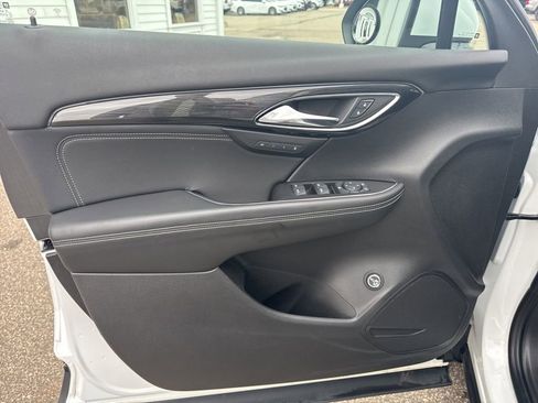 Certified 2023 Buick Envision Essence image 12