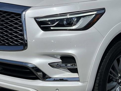 Used 2023 INFINITI QX80 Luxe w/ Cargo Package image 9
