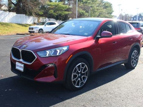 Used 2025 BMW X2 xDrive28i w/ Convenience Package image 4