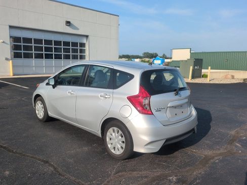 Used 2019 Nissan Versa Note SV FWD image 7