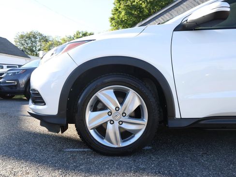 Used 2019 Honda HR-V EX image 9