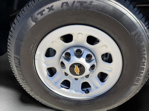 New 2026 Chevrolet Silverado 2500 W/T RWD image 25