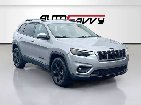 Used 2019 Jeep Cherokee Latitude Plus AWD/4WD image 1