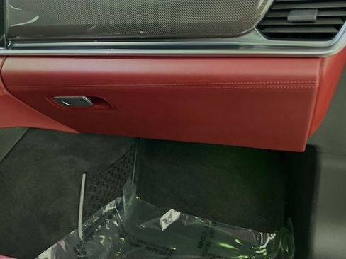 Used 2021 Porsche Panamera 4S image 35