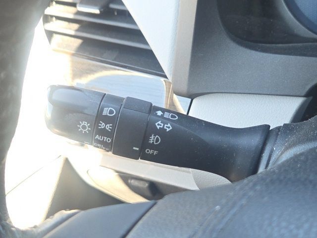 Used 2017 Toyota Sienna XLE w/ XLE Navigation Package FWD image 43