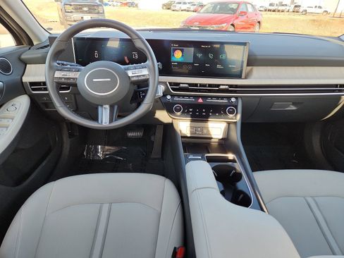 New 2024 Hyundai Sonata SEL FWD image 10