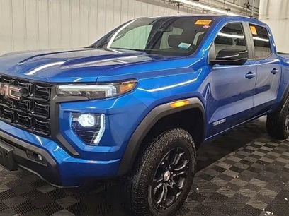 Used 2023 GMC Canyon Elevation w/ Convenience Package