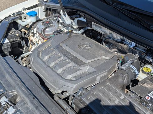 Used 2023 Volkswagen Tiguan SE R-Line AWD/4WD image 37