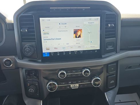 Used 2024 Ford F150 XLT w/ Equipment Group 302A MID image 38