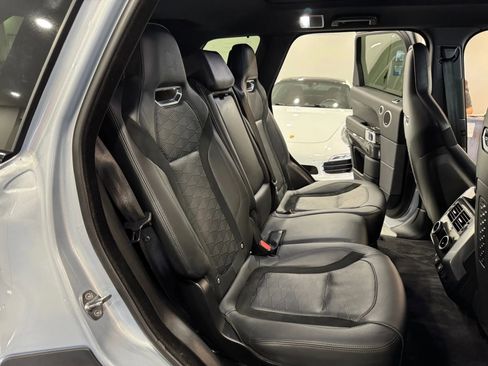 Used 2021 Land Rover Range Rover Sport SVR image 18