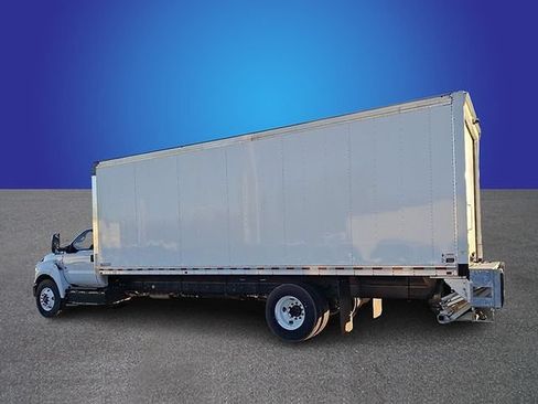 Used 2023 Ford F650 2WD Regular Cab Super Duty image 6