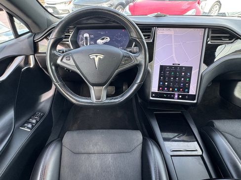 Used 2018 Tesla Model S AWD image 27