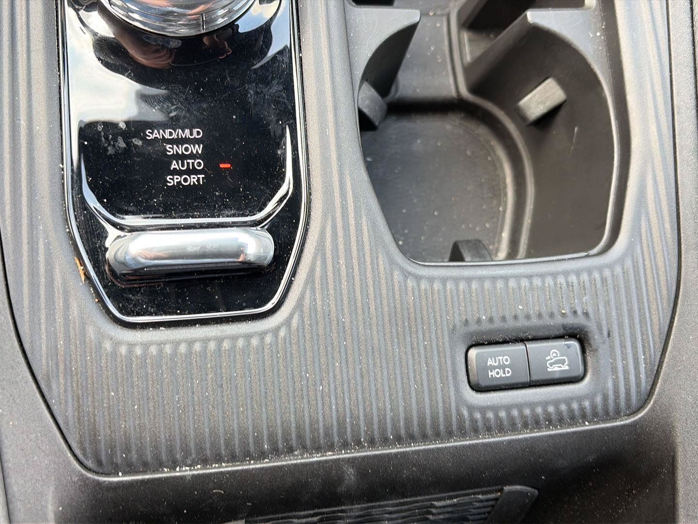 Used 2026 Jeep Cherokee Limited AWD/4WD image 14