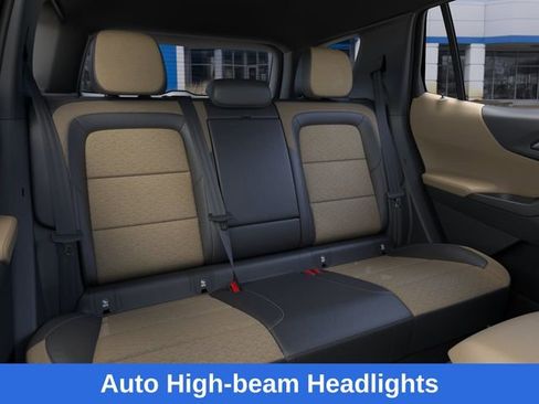 New 2026 Chevrolet Equinox ACTIV w/ Convenience Package III FWD image 18